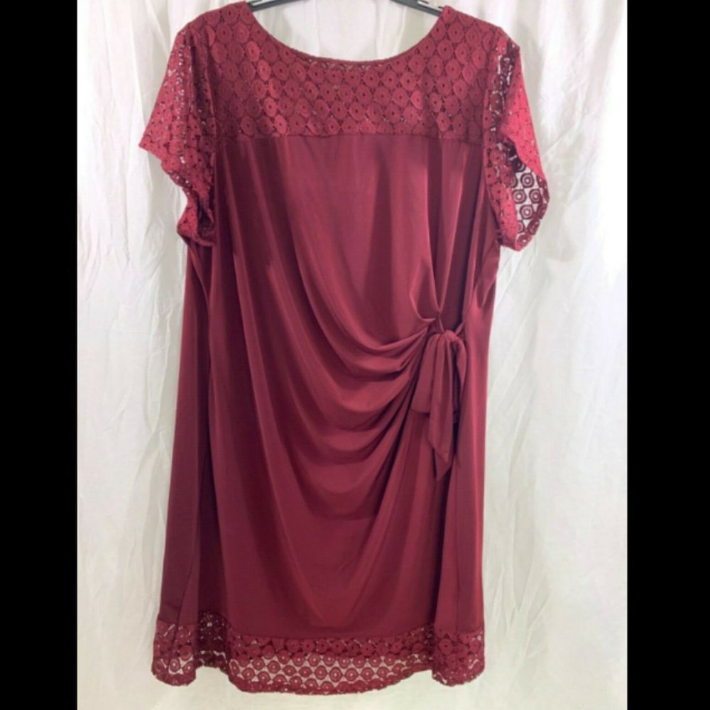 Shelby And Palmer Red Gathered Waist Dress Sze 3XL